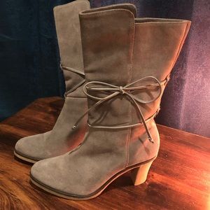 Johnston and Murphy suede boots